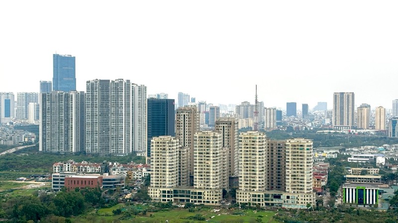 Thời tiền rẻ tới, bất động sản như “cá gặp nước”